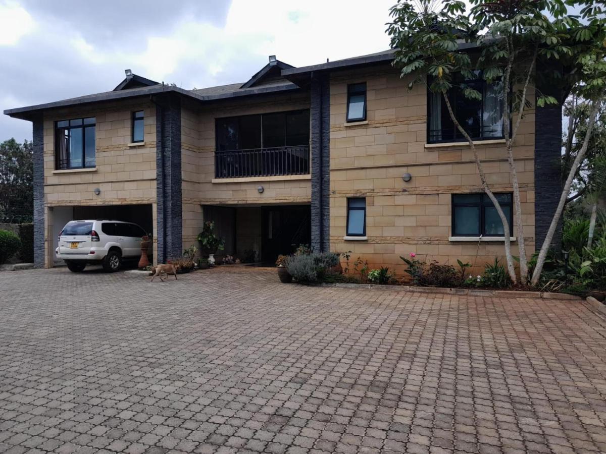 Florances Rest House Nairobi Exteriör bild